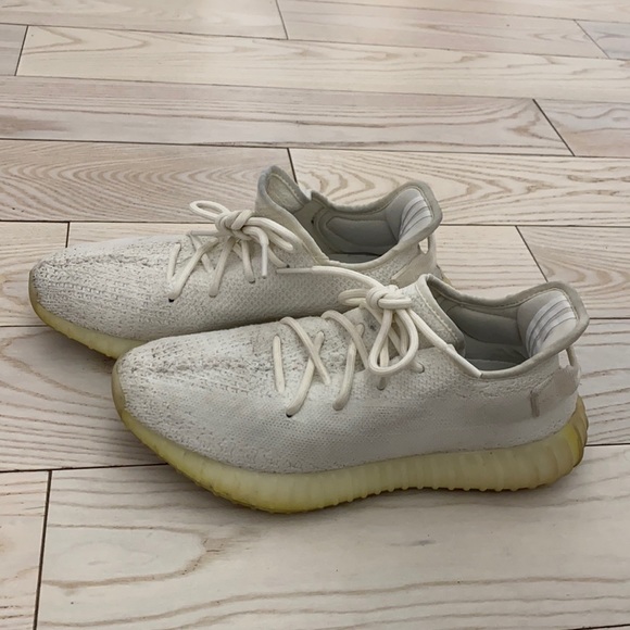 Adidas Yeezy - Picture 1 of 5